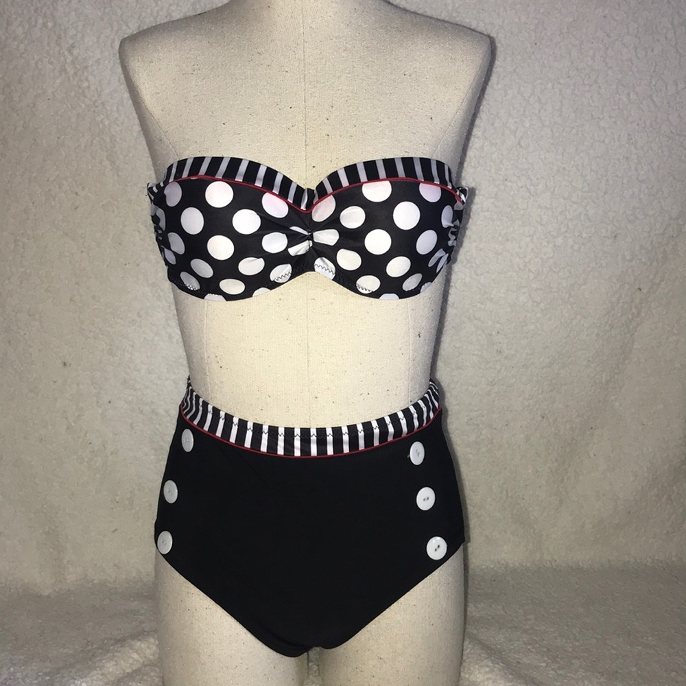 50s Pin-Up Style High Waisted Polka Dot Bikini